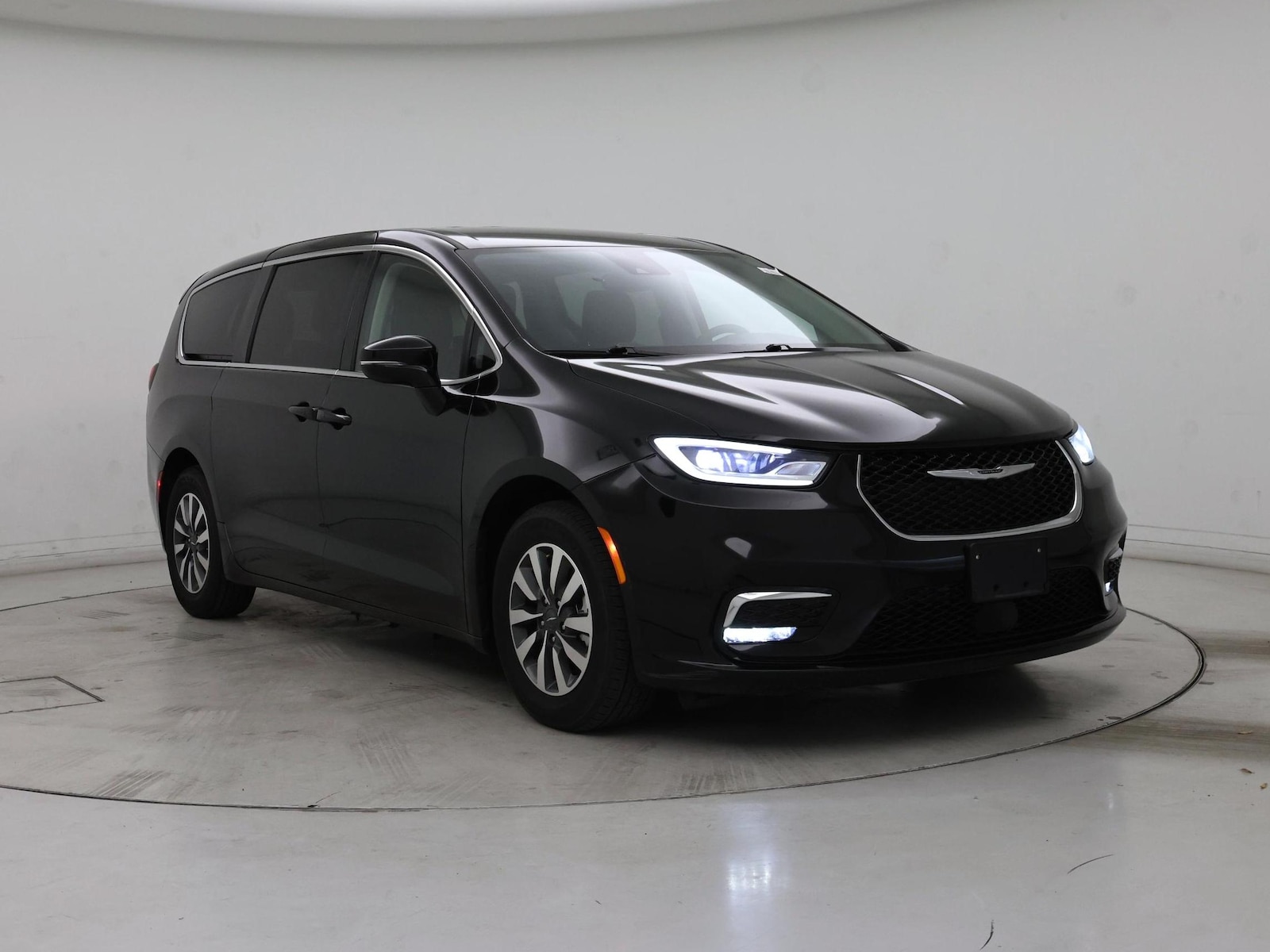 chrysler pacifica phev 2024 2C4RC1S79RR134619 image chrysler pacifica phev 2024 2C4RC1S79RR134619 image